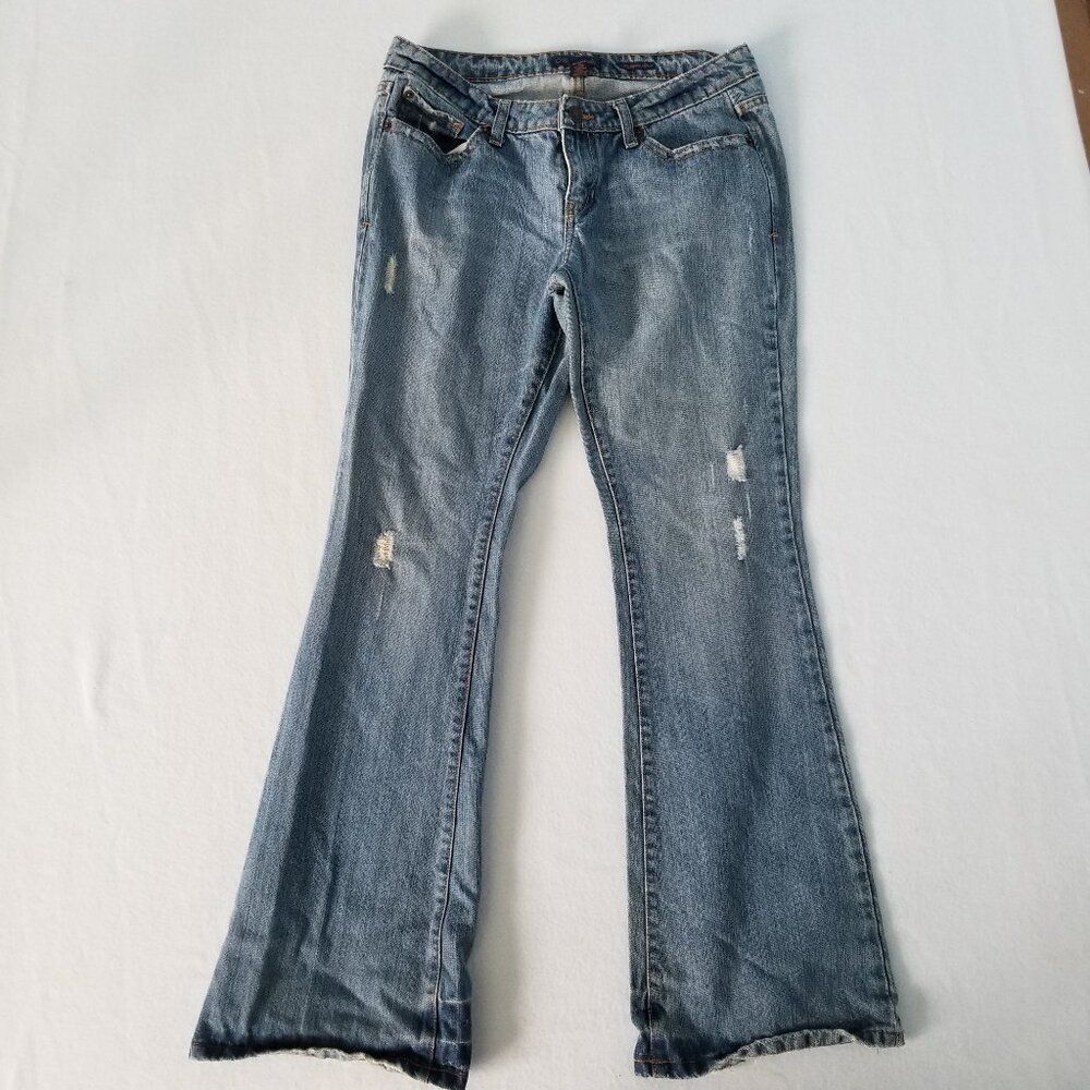 Aeropostale Distressed Low Rise Authentic Flare Jeans Women's 7/8 R